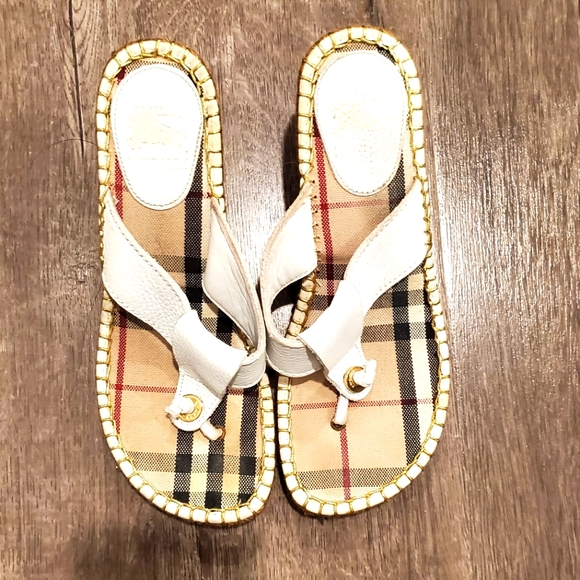 Burberry- Nova Check Thong Espadrille (White) - Picture 12 of 16